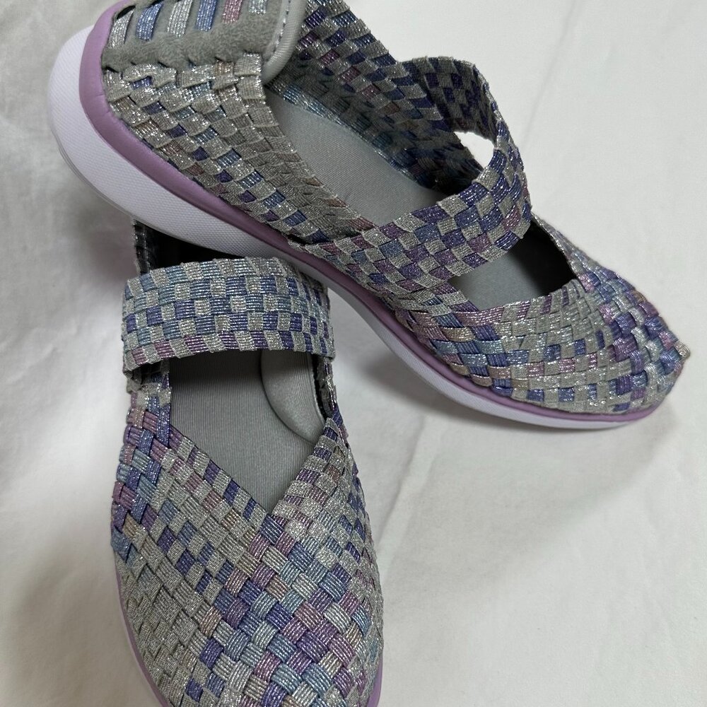 Brand New Holley in Silver Pastel by Zee Alexis
